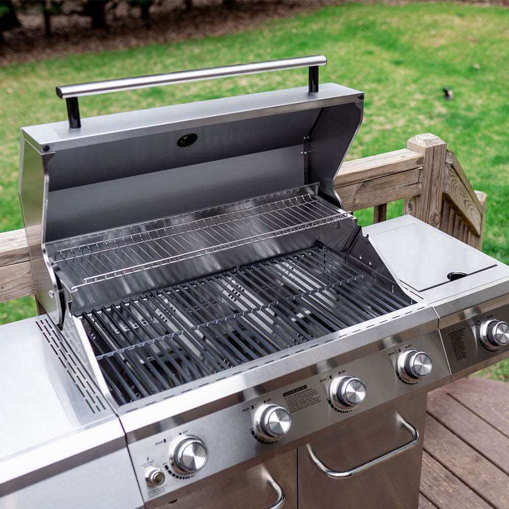 Monument Grills 25392 Stainless Gas Grill (Discontinued)