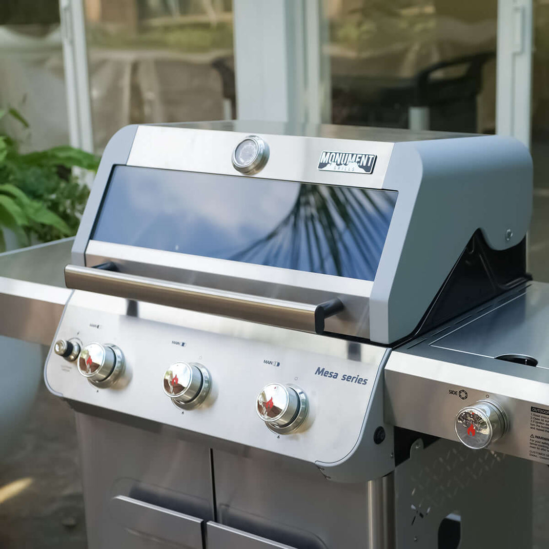 Monument Grills Mesa 305 Stainless Gas Grill 3 Burners Liquid Propane Gas