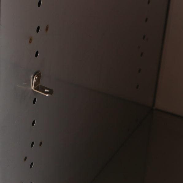 Blaze 32-Inch Sealed Stainless Steel Dry Storage Pantry w/ Shelf - BLZ-DRY-STG2-SC