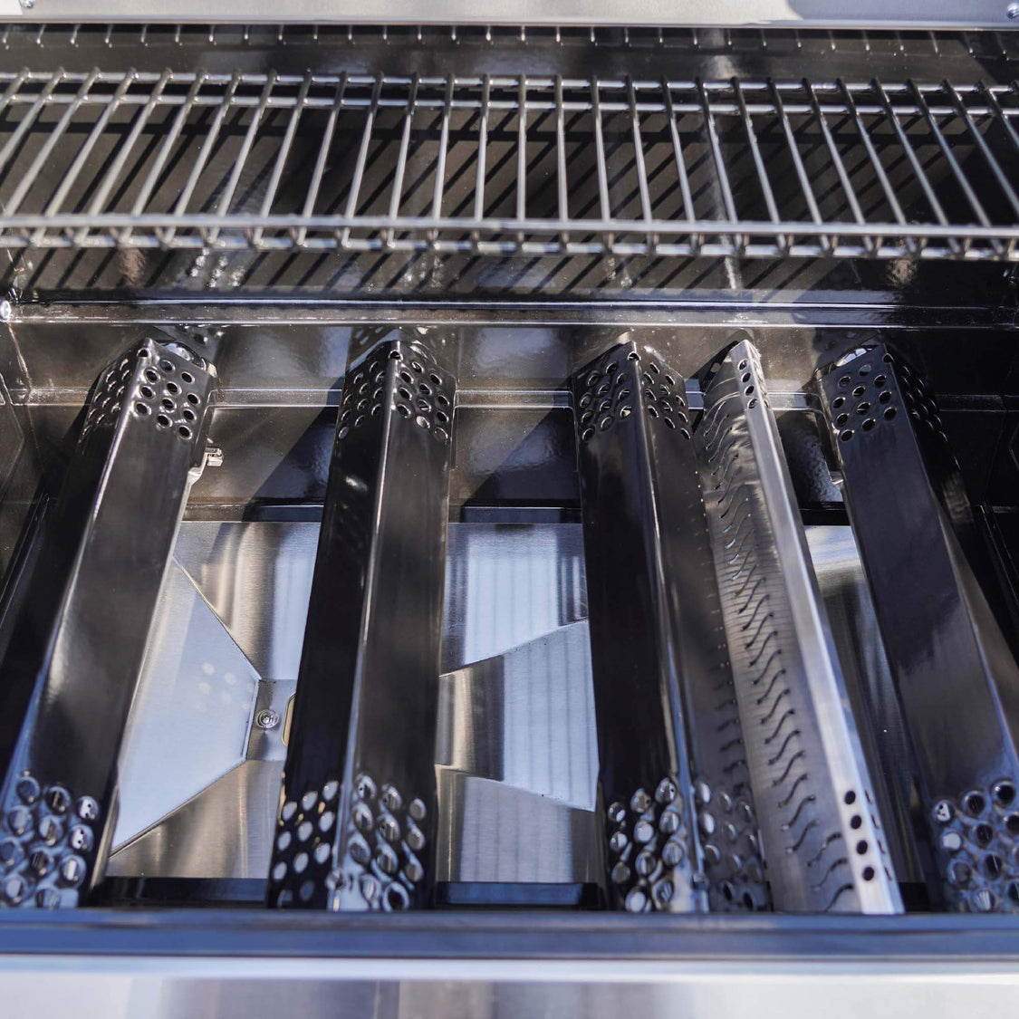 Monument Grills Mesa 415BZ Stainless Gas Grill