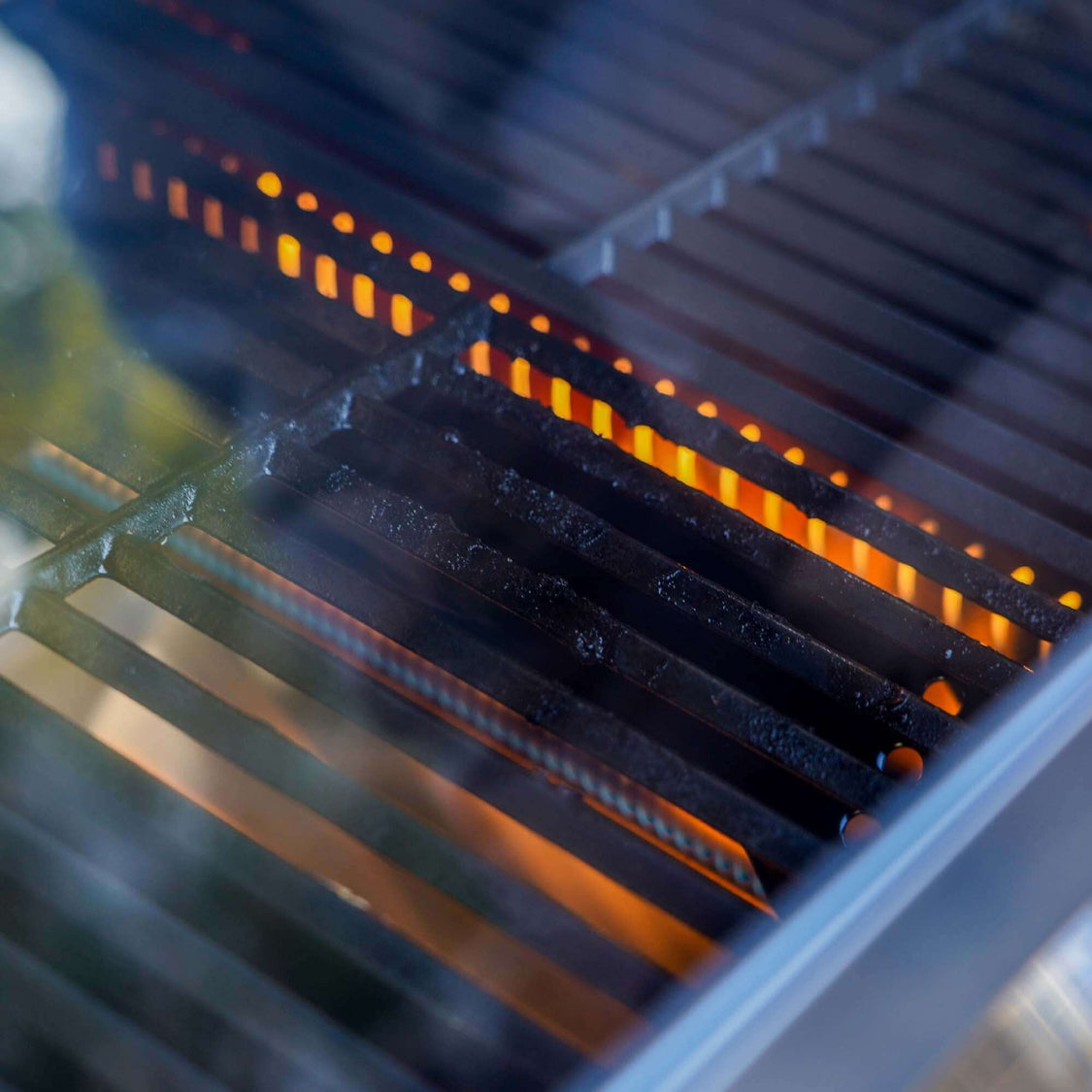 Monument Grills Mesa 415BZ Stainless Gas Grill