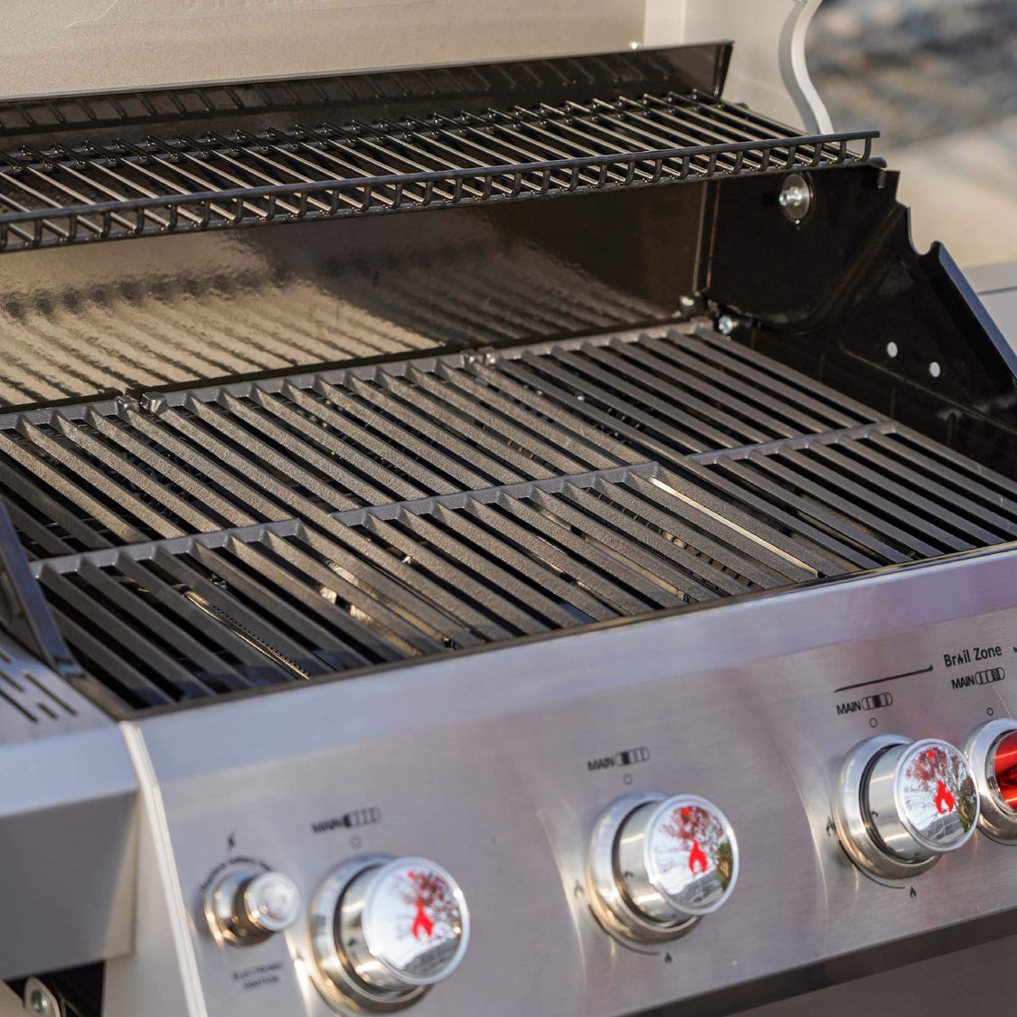 Monument Grills Mesa 415BZ Stainless Gas Grill