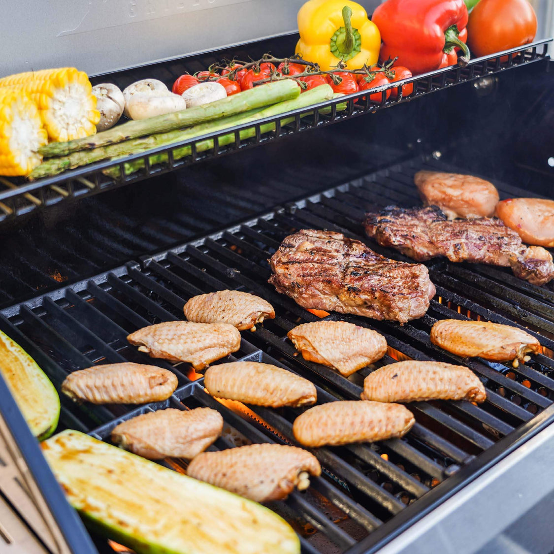 Monument Grills Mesa 415BZ Stainless Gas Grill