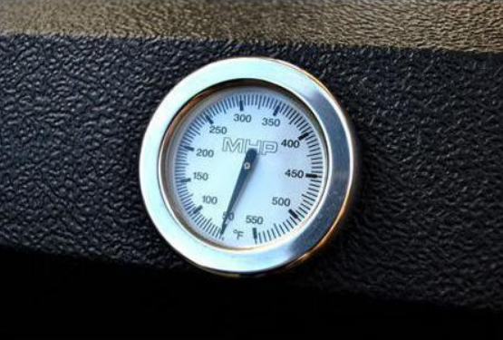 MHP WHRG4DD Hybrid Natural Gas Grill W/ SearMagic Grids On In-Ground Post