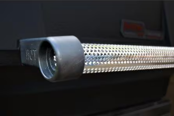 MHP WHRG4DD Hybrid Natural Gas Grill W/ SearMagic Grids On In-Ground Post