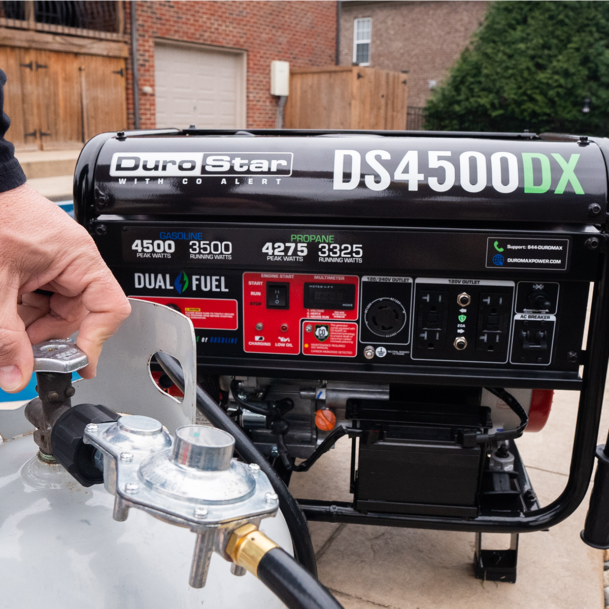 DuroMax 4,500 Watt Dual Fuel Portable Generator w/ CO Alert DS4500DX