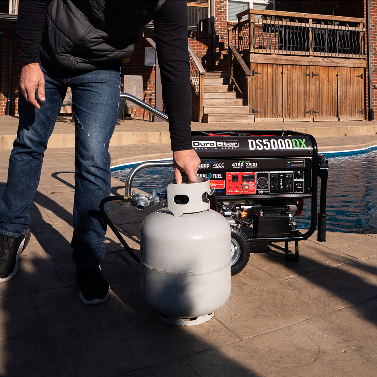 DuroStar 5,000 Watt Dual Fuel Portable Generator w/ CO Alert DS5000DX