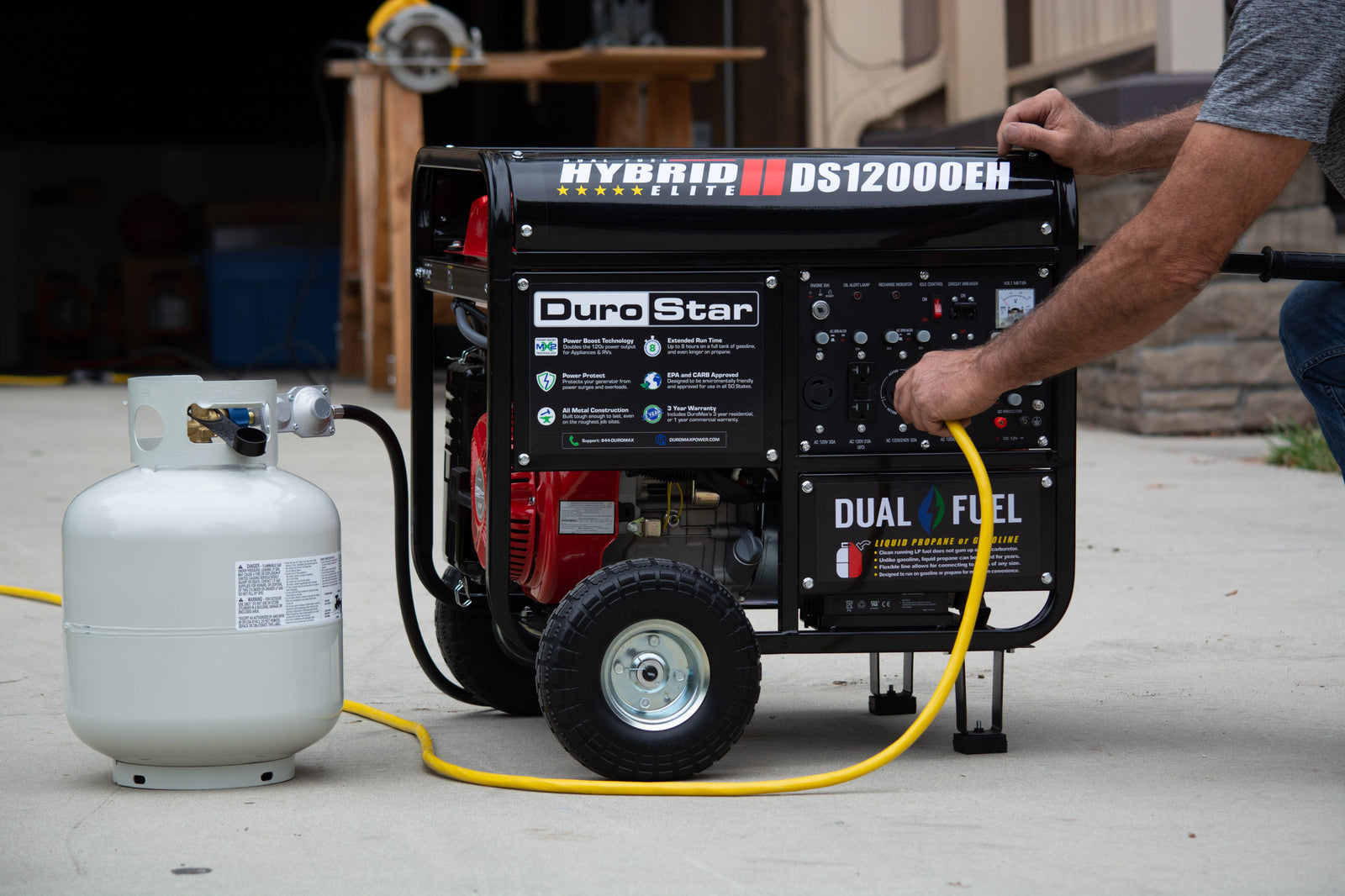 DuroMax 12,000 Watt Dual Fuel Portable Generator DS12000EH