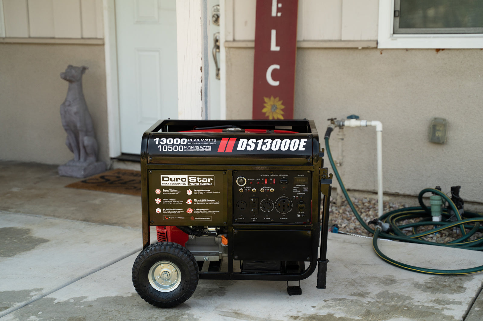 (Discontinued) DuroStar 13,000 Watt Gasoline Portable Generator DS13000E