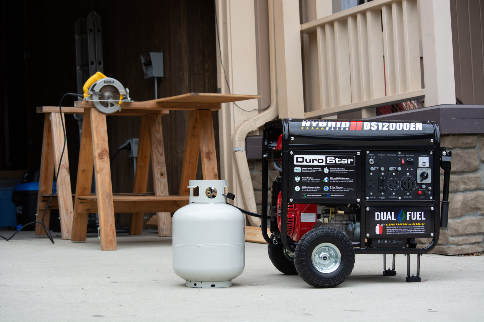 DuroMax 12,000 Watt Dual Fuel Portable Generator DS12000EH