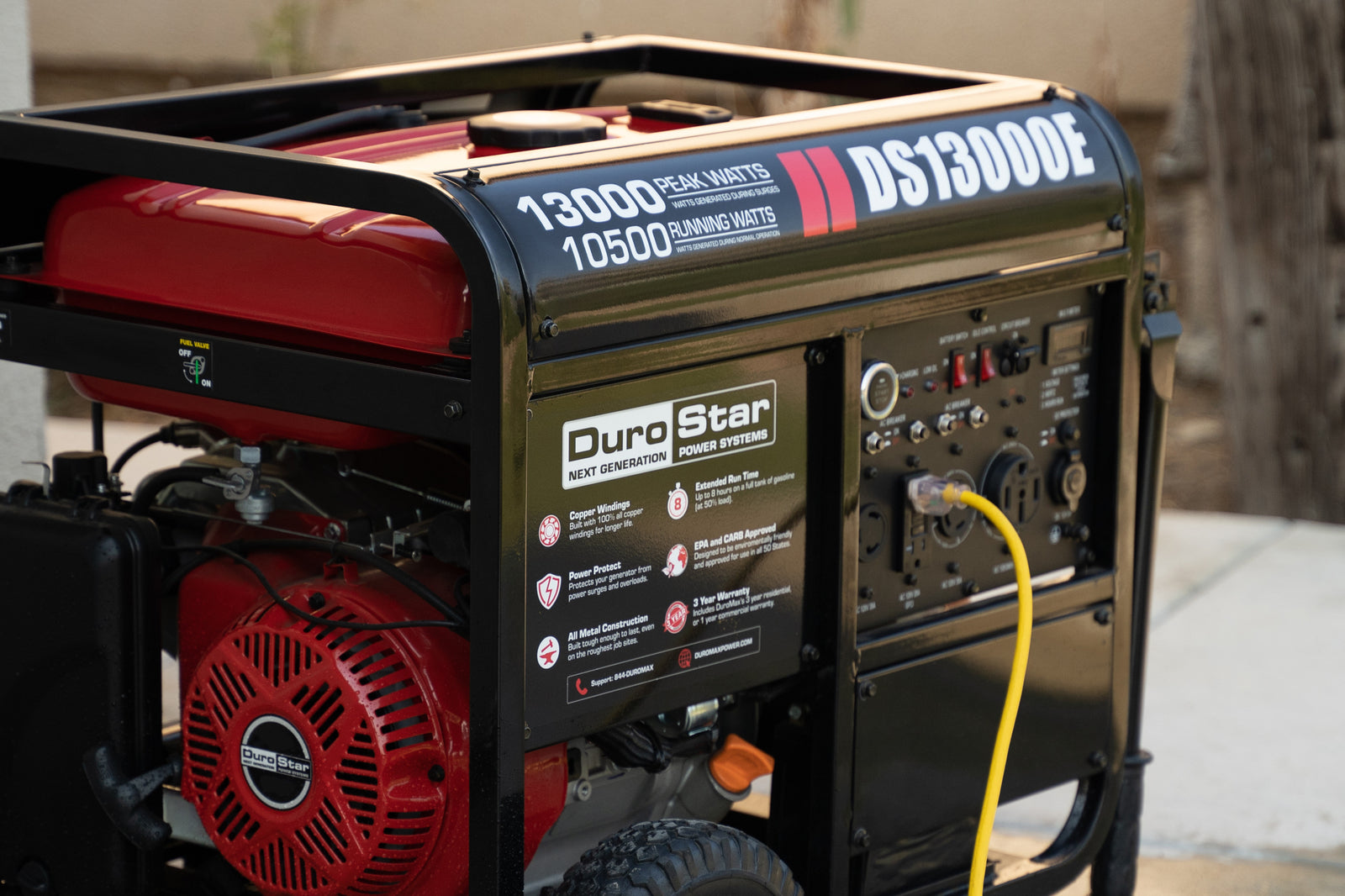 (Discontinued) DuroStar 13,000 Watt Gasoline Portable Generator DS13000E