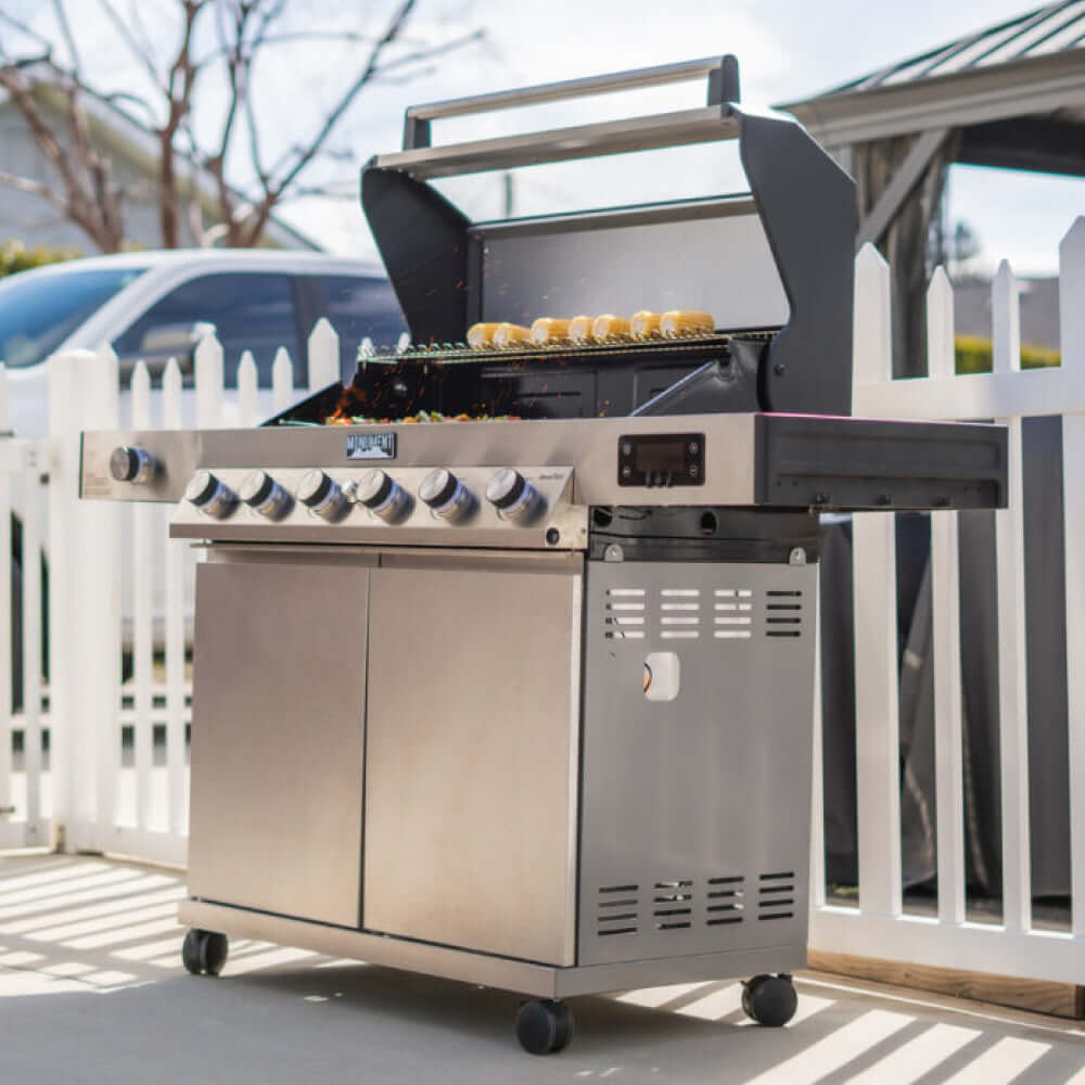 Monument Grills Denali 605 Stainless Smart Gas Grill 6 Burners Propane & Natural Gas