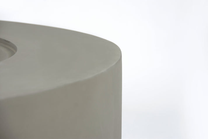 Elementi Plus Colosseo 41" Round Light Grey Concrete Natural Gas Fire Table OFG414LG-NG