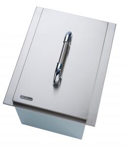 Bull 00002 Ice Chest with Cover and Drain