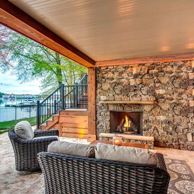 Majestic Courtyard Traditional Outdoor Vent Free Gas Fireplace  ODCOUG-36NR