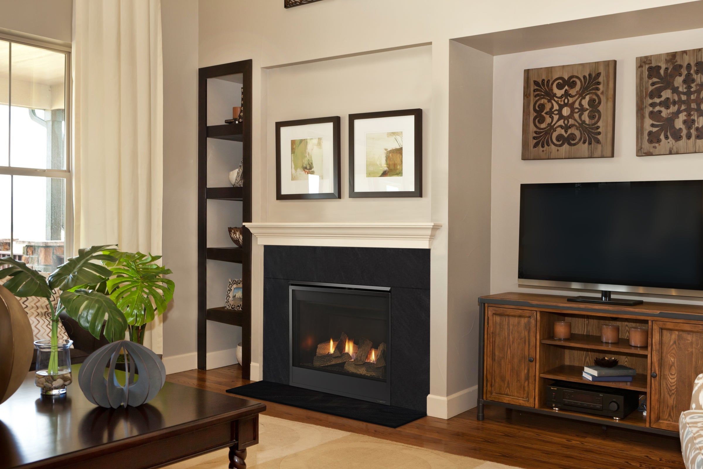 Majestic Mercury Direct Vent Gas Fireplace MERC32IN