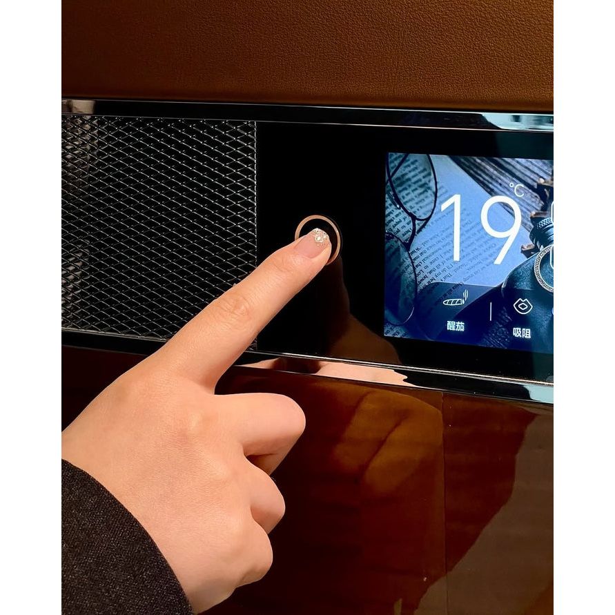 Raching Reserva RR980 Electric Humidor Holds 4000 Cigars