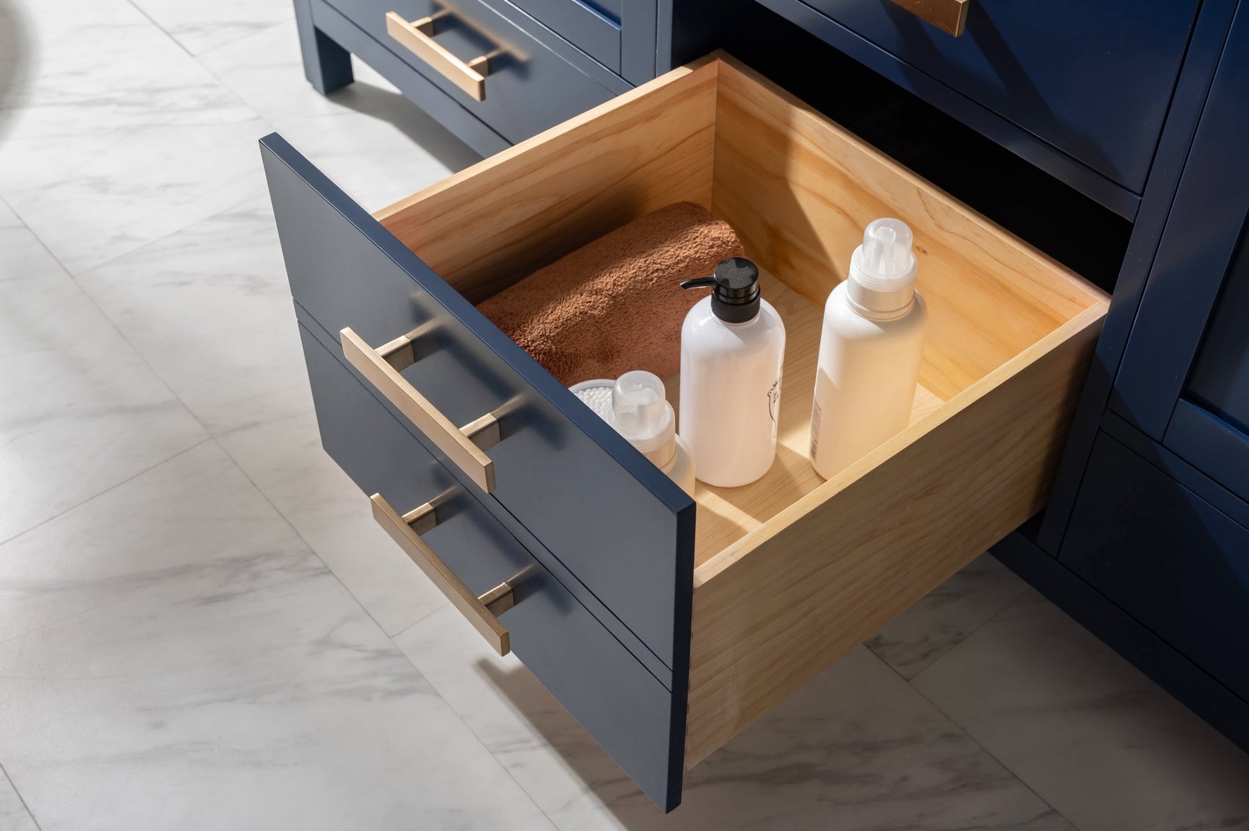 Design Element Valentino 72" Single Sink Vanity with White Quartz Top