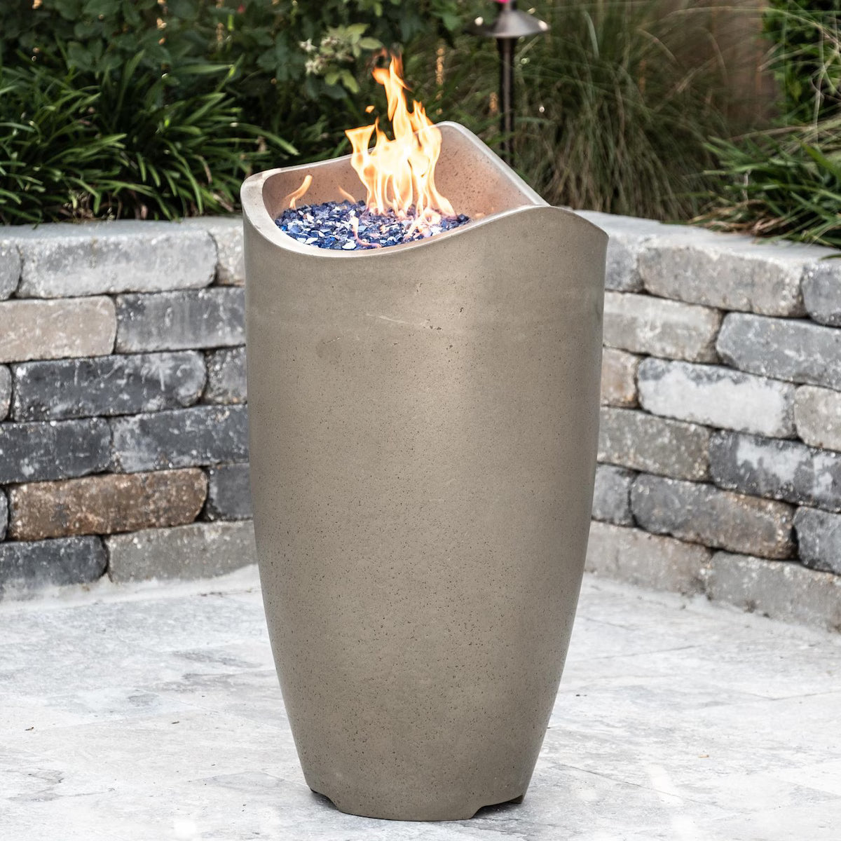 American Fyre Designs Wave 20 Inch Round GFRC Natural Gas Fire Urn in Cafe Blanco 530-CB-11-M2NC