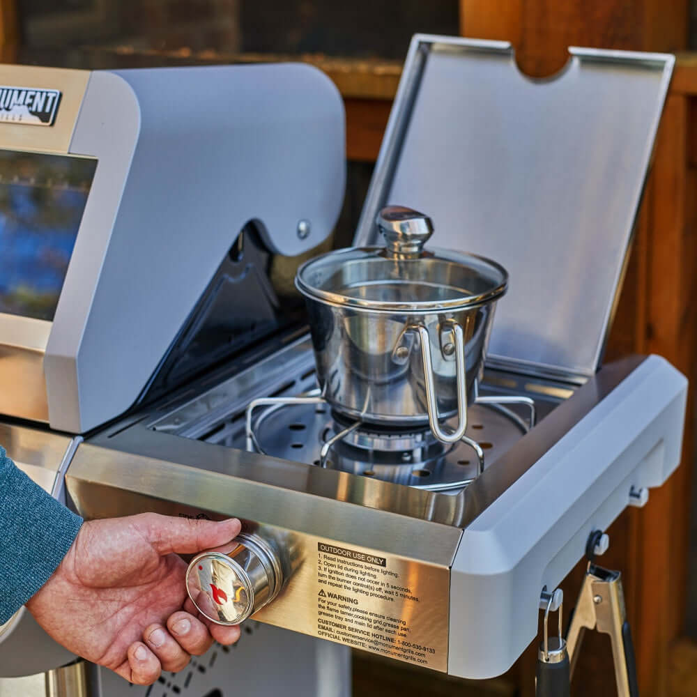 Monument Grills Mesa 415BZ Stainless Propane Gas Grill