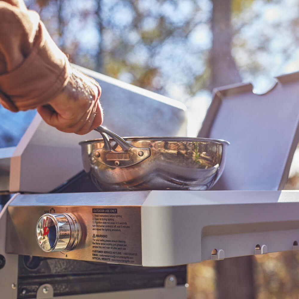 Monument Grills Mesa 415BZ Stainless Propane Gas Grill