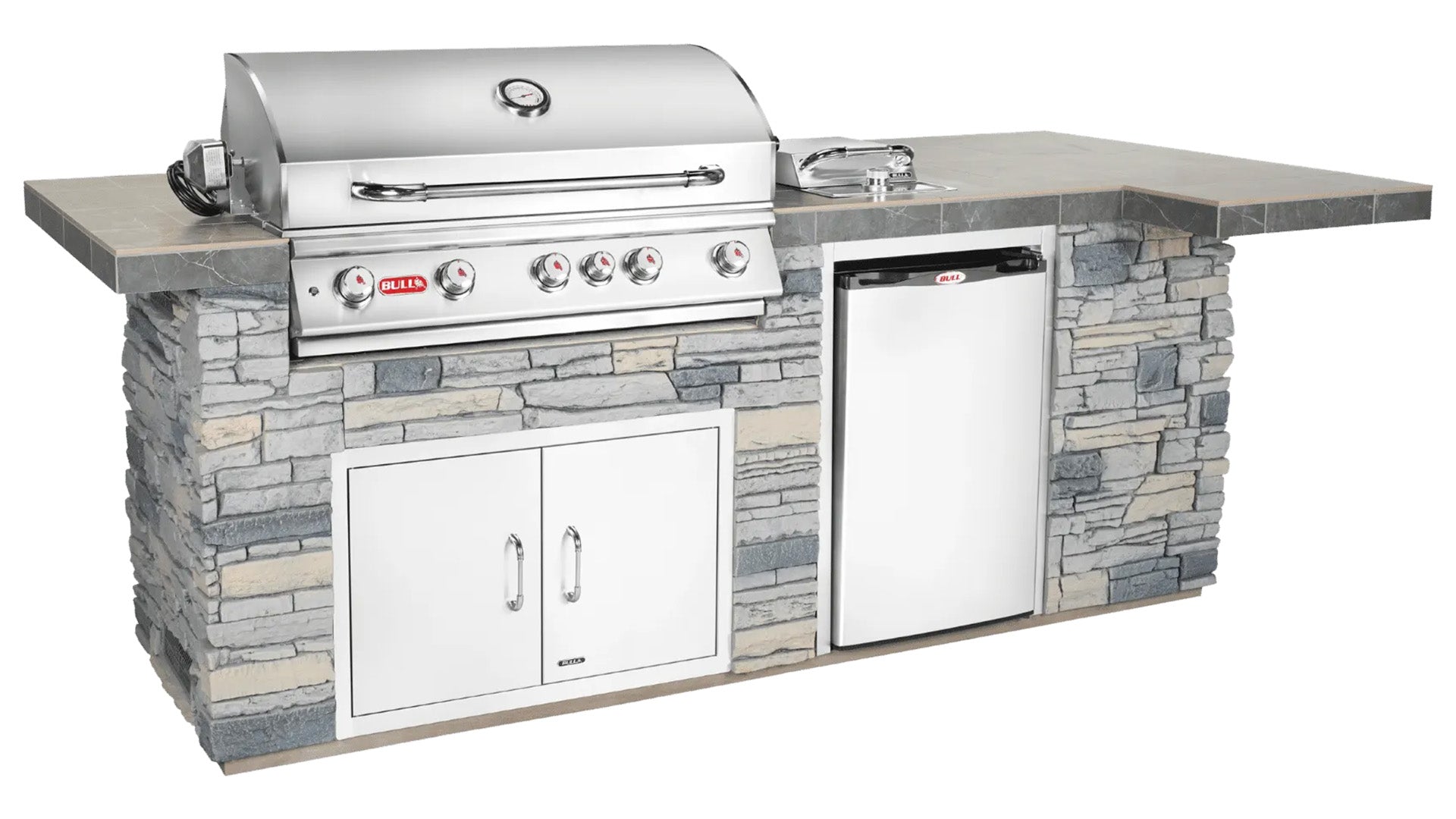 Bull QS BBQ Outdoor Kitchen with Faux Rock and Brahma Grill head 68040