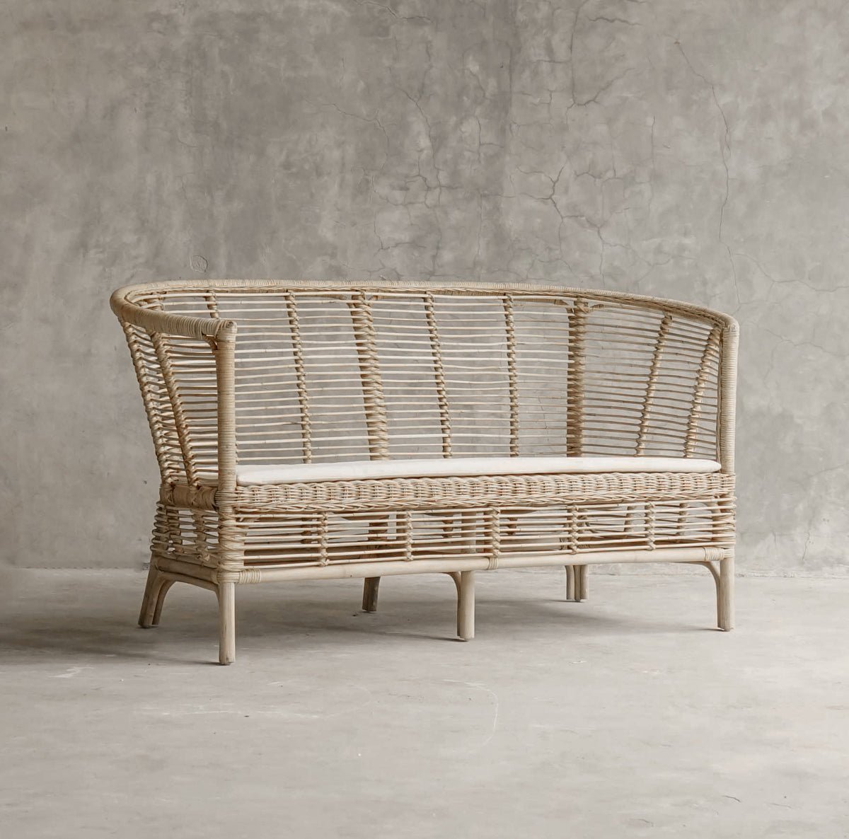 Padmas Seaside Loveseat SEA03